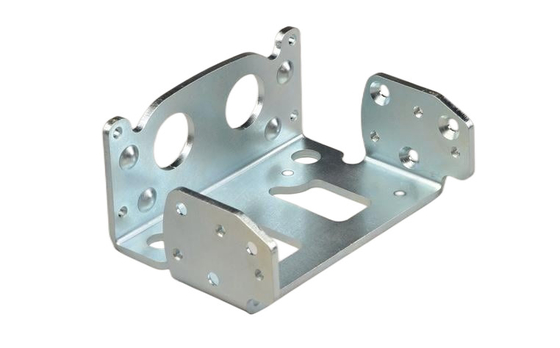 Chế tạo kim loại tấm ô tô tùy chỉnh với khai thác CNC / thủ công