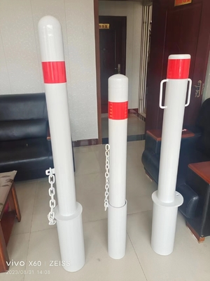 Thép an toàn đỗ xe rào cản Đường cột đệm với băng phản xạ